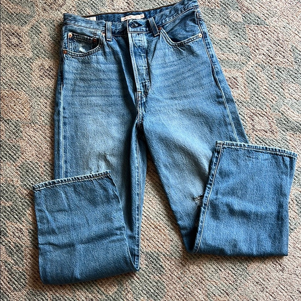 Levi’s rib cage straight ankle Jeans - Picture 10 of 11